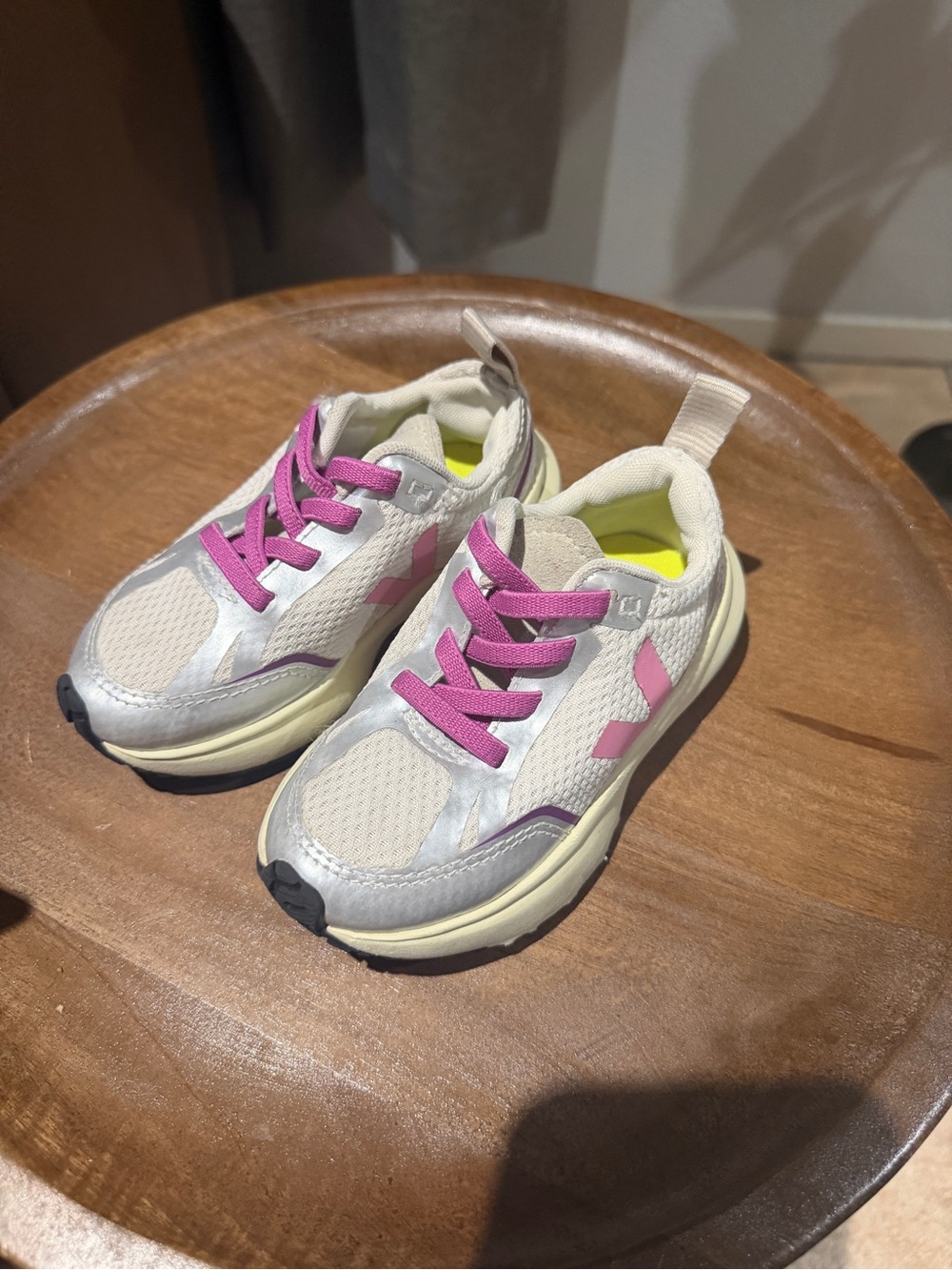 Veja canary lace up sneakers toddler 8.5